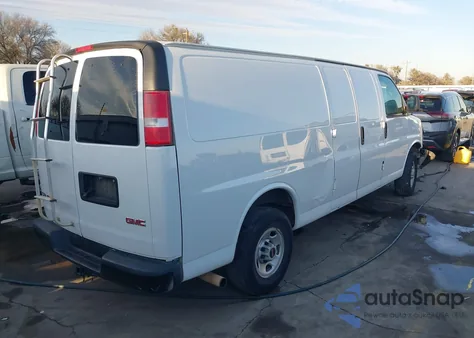2018 GMC Savana 2500 Work Van z USA, uszkodzony, nr VIN 1GTW7BFB7J1342924